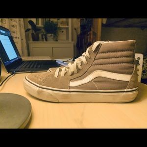 The classic Vans Sk8-Hi in gray.